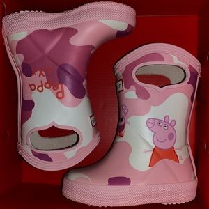 Peppa Pig Hunter boots.